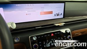 Genesis GV80 2.5T Бензин AWD 2024 года из Южной Кореи