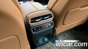Genesis GV80 2.5T Бензин AWD 2024 года из Южной Кореи