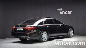 Mercedes-Benz S-Class S500L 4MATIC 2024 года из Южной Кореи
