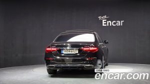 Mercedes-Benz S-Class S500L 4MATIC 2024 года из Южной Кореи