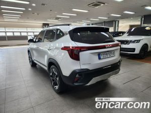 Kia Seltos Бензин 1.6 Turbo 2WD 2024 года из Южной Кореи
