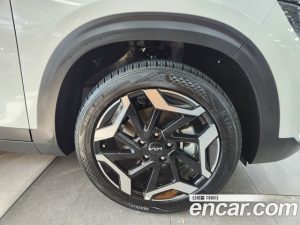 Kia Seltos Бензин 1.6 Turbo 2WD 2024 года из Южной Кореи