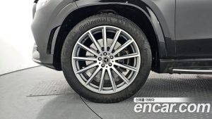 Mercedes-Benz GLS-Class GLS400d 4MATIC 2023 года из Южной Кореи