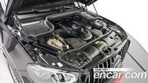 Mercedes-Benz GLS-Class GLS400d 4MATIC 2023 года из Южной Кореи
