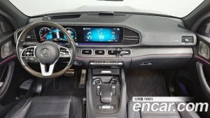 Mercedes-Benz GLS-Class GLS400d 4MATIC 2023 года из Южной Кореи