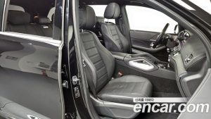 Mercedes-Benz GLS-Class GLS400d 4MATIC 2023 года из Южной Кореи