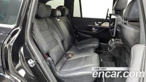 Mercedes-Benz GLS-Class GLS400d 4MATIC 2023 года из Южной Кореи
