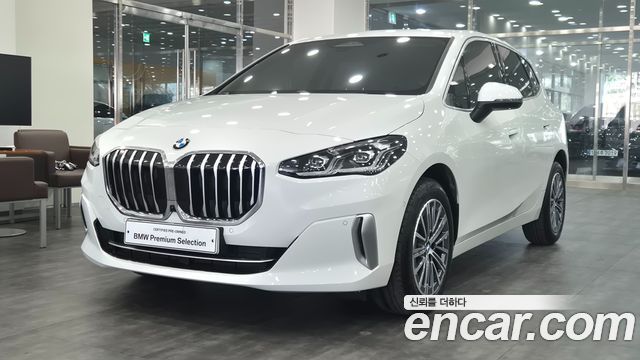 BMW 2-Series 220i Luxury 2025 года из Кореи