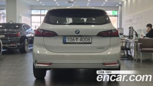 BMW 2-Series 220i Luxury 2025 года из Южной Кореи
