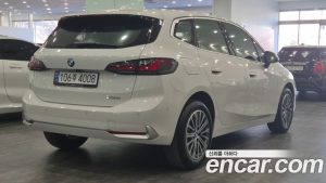 BMW 2-Series 220i Luxury 2025 года из Южной Кореи