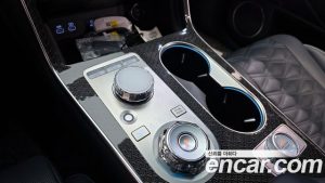 Genesis GV80 3.5T e-S/C Бензин AWD 2024 года из Южной Кореи