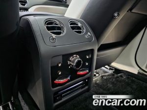 Rolls-Royce Ghost 6.7 V12 2022 года из Южной Кореи