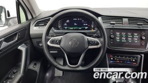 Volkswagen Tiguan 2.0 TDI Premium 2022 года из Южной Кореи
