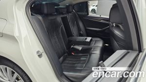 BMW 5-Series 530i Luxury 2023 года из Южной Кореи