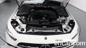 Mercedes-Benz CLS-Class CLS300d 4MATIC 2023 года из Южной Кореи