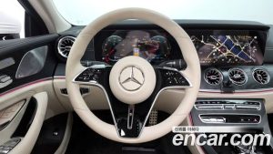Mercedes-Benz CLS-Class CLS300d 4MATIC 2023 года из Южной Кореи