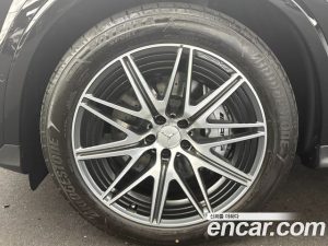 Mercedes-Benz GLC-Class AMG GLC43 4MATIC 2025 года из Южной Кореи