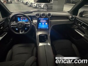 Mercedes-Benz GLC-Class AMG GLC43 4MATIC 2025 года из Южной Кореи