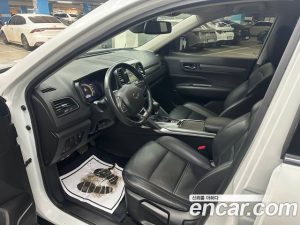 Renault-KoreaSamsung QM6 2.0 GDe LE Signature 2WD 2023 года из Южной Кореи