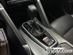 Renault-KoreaSamsung QM6 2.0 GDe LE Signature 2WD 2023 года из Южной Кореи