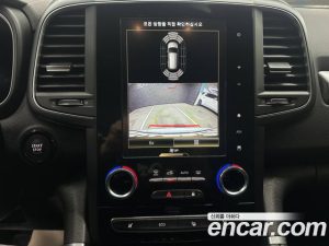 Renault-KoreaSamsung QM6 2.0 GDe LE Signature 2WD 2023 года из Южной Кореи