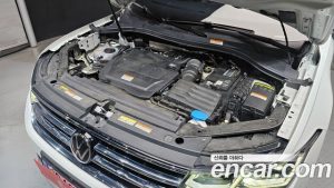 Volkswagen Tiguan 2.0 TDI Prestige 2023 года из Южной Кореи