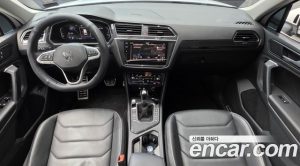 Volkswagen Tiguan 2.0 TDI Prestige 2023 года из Южной Кореи