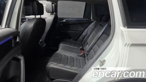 Volkswagen Tiguan 2.0 TDI Prestige 2023 года из Южной Кореи
