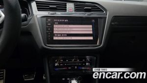 Volkswagen Tiguan 2.0 TDI Prestige 2023 года из Южной Кореи