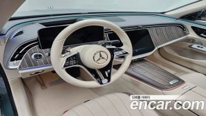 Mercedes-Benz E-Class E350e 4MATIC 2025 года из Южной Кореи