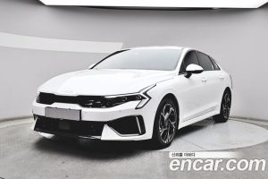 Kia K5 2.0 2024 года из Южной Кореи