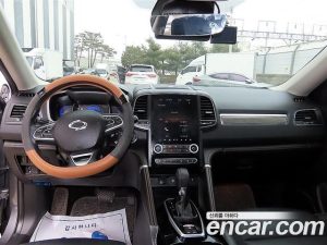 Renault-KoreaSamsung QM6 2.0 GDe Premiere 2WD 2024 года из Южной Кореи