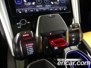 Lamborghini Urus 4.0 V8 2022 года из Южной Кореи