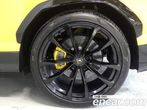Lamborghini Urus 4.0 V8 2022 года из Южной Кореи