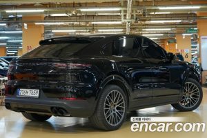 Porsche Cayenne 3.0 Coupe 2023 года из Южной Кореи
