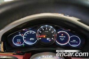 Porsche Cayenne 3.0 Coupe 2023 года из Южной Кореи