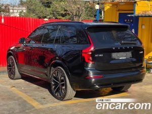 Volvo XC90 T8 Ultra темный HYBRID 2026 года из Южной Кореи