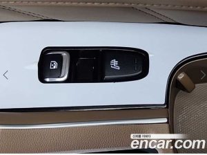 Kia Sorento Бензин 2.5T 2WD 2025 года из Южной Кореи