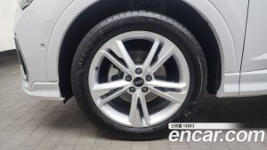 Audi Q3 35 TDI Premium Sportback 2023 года из Южной Кореи