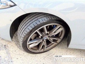 BMW 4-Series M440i xDrive Performance Cabriolet 2023 года из Южной Кореи