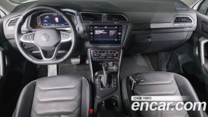 Volkswagen Tiguan 2.0 TDI Premium 2023 года из Южной Кореи