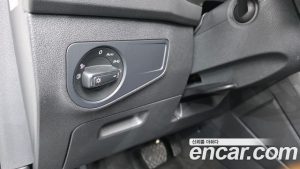 Volkswagen Tiguan 2.0 TDI Premium 2023 года из Южной Кореи