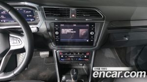 Volkswagen Tiguan 2.0 TDI Premium 2023 года из Южной Кореи