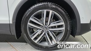 Volkswagen Tiguan 2.0 TDI Prestige 2023 года из Южной Кореи