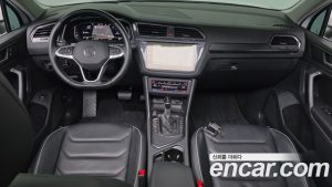 Volkswagen Tiguan 2.0 TDI Prestige 2023 года из Южной Кореи