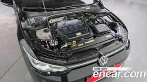 Volkswagen Golf 2.0 TDI Prestige 2023 года из Южной Кореи