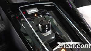 Volkswagen Golf 2.0 TDI Prestige 2023 года из Южной Кореи