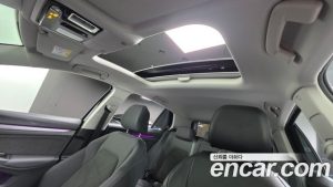 Volkswagen Golf 2.0 TDI Prestige 2023 года из Южной Кореи