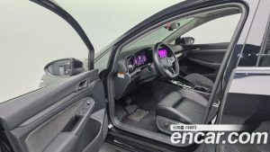 Volkswagen Golf 2.0 TDI Prestige 2023 года из Южной Кореи