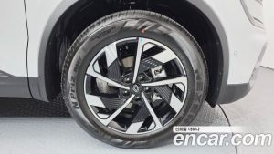 Renault-KoreaSamsung QM6 2.0 LPe RE 2WD 2026 года из Южной Кореи